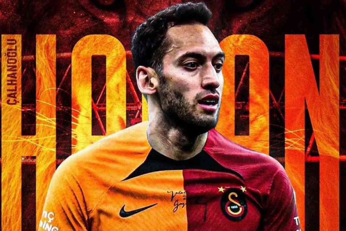 Copertina Galatasaray Calhanoglu