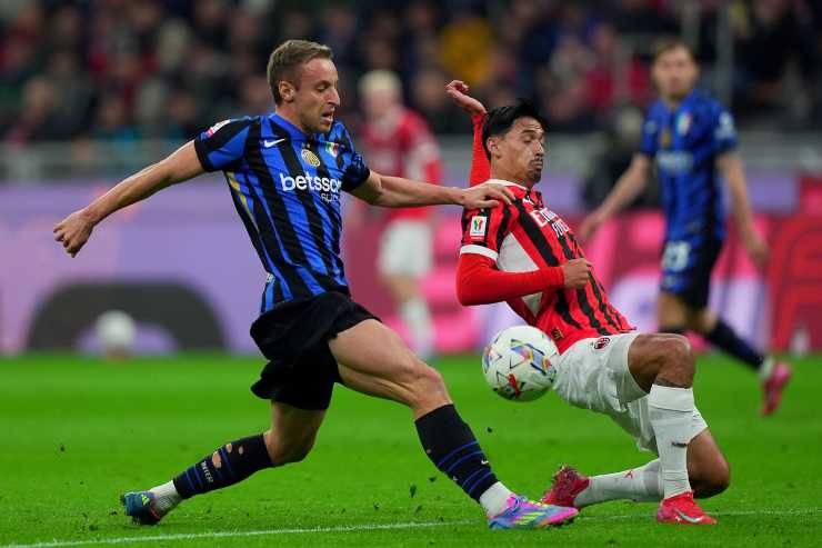 Frattesi in campo contro il Milan