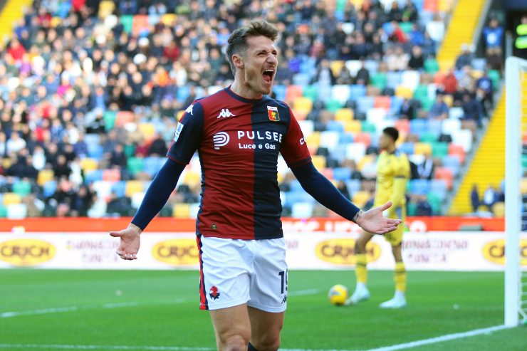 Andrea Pinamonti protagonista con la maglia del Genoa
