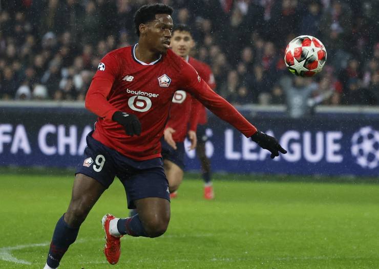 Jonathan David in azione in Champions League