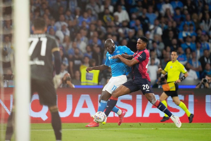 Lukaku e Mina in Napoli-Cagliari
