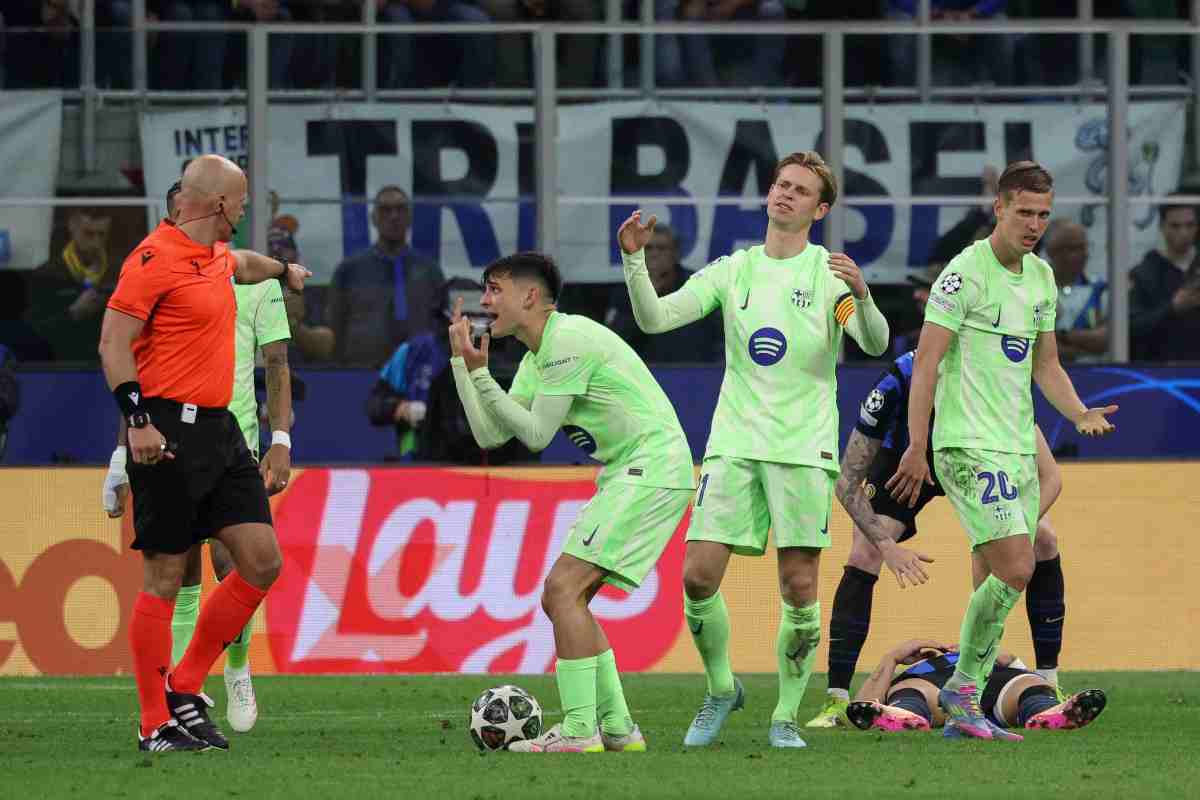 Marciniak contestato dal Barcellona