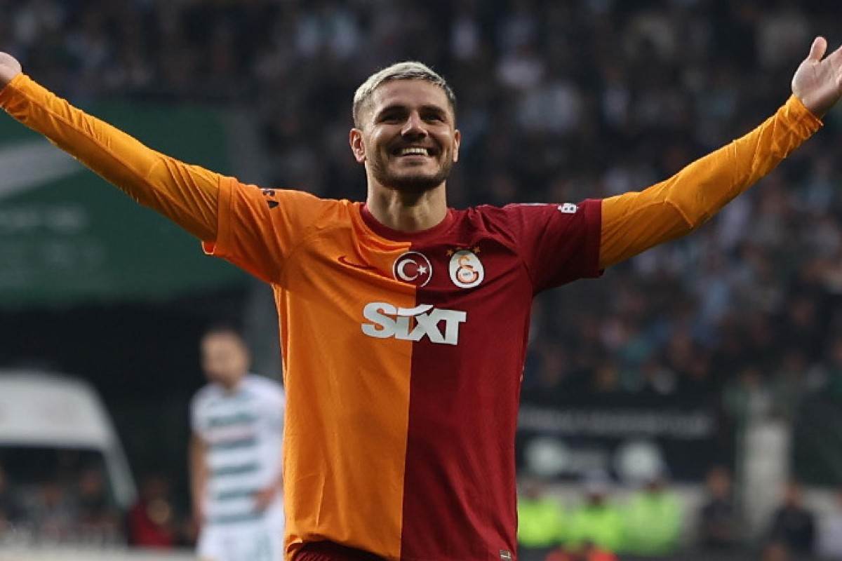 Mauro Icardi esulta dopo un gol