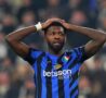 Thuram con le mani sulla testa