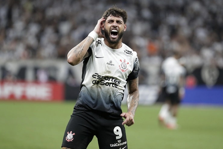 Calciomercato Inter, intreccio con la Juventus