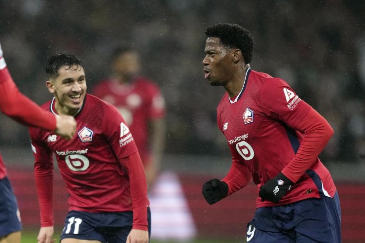 Jonathan David esulta dopo un gol