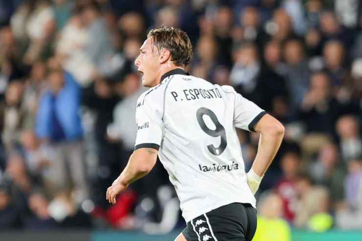 Esposito in campo con lo Spezia