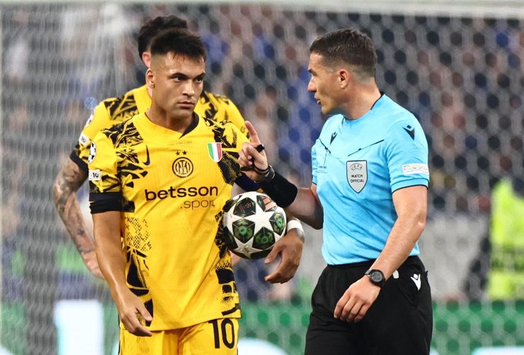Lautaro durante PSG-Inter
