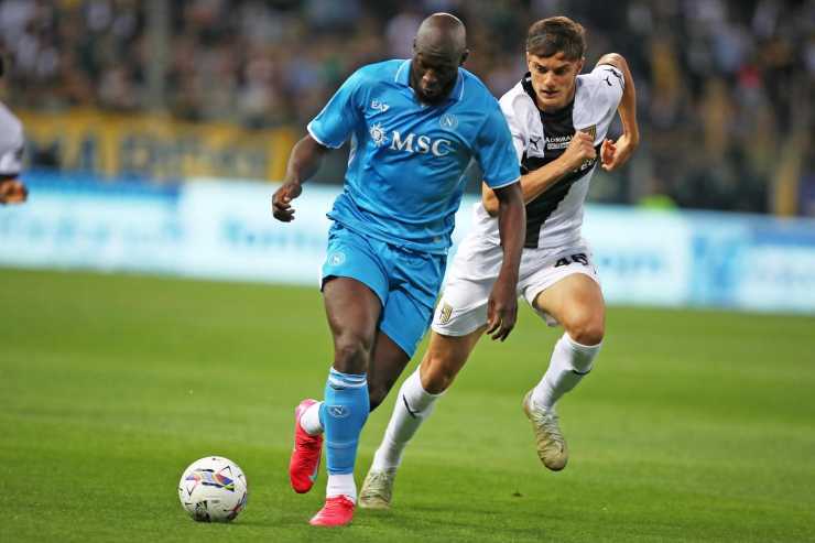 Leoni in marcatura su Lukaku