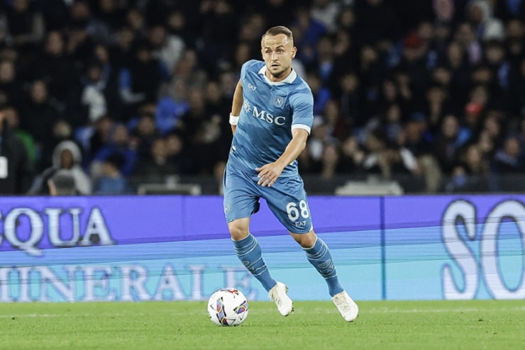 Calciomercato Inter, erede Calhanoglu: suggestione Lobotka