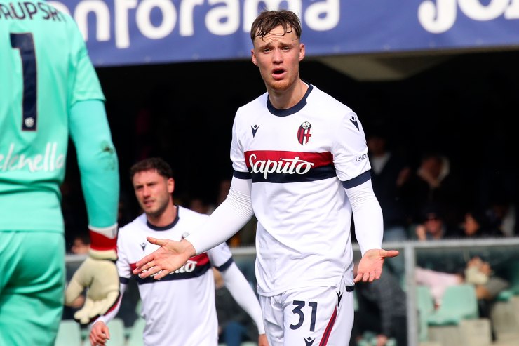 Sam Beukema in azione con la maglia del Bologna