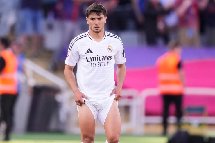 Brahim Diaz con la maglia delle Merengues