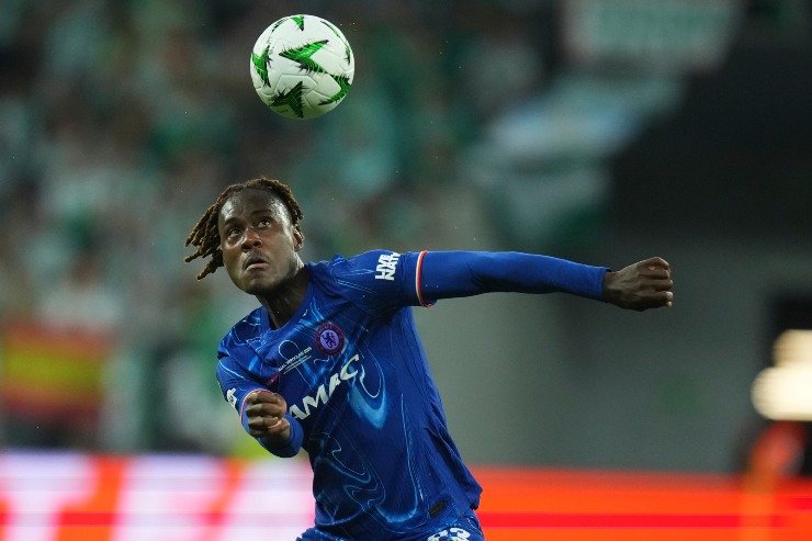 Trevoh Chalobah, in azione con la maglia del Chelsea