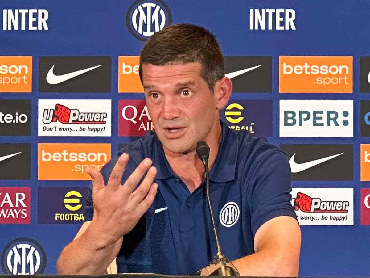 Cristian Chivu in conferenza