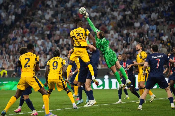 Gigio Donnarumma contro l'Inter 