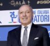 Giuseppe Marotta sorridente al Galà del calcio
