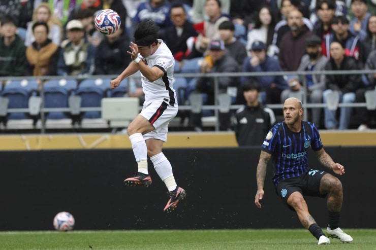 Dimarco in Inter-Urawa