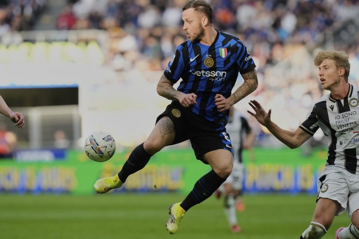 Marko Arnautovic in azione con l'Inter