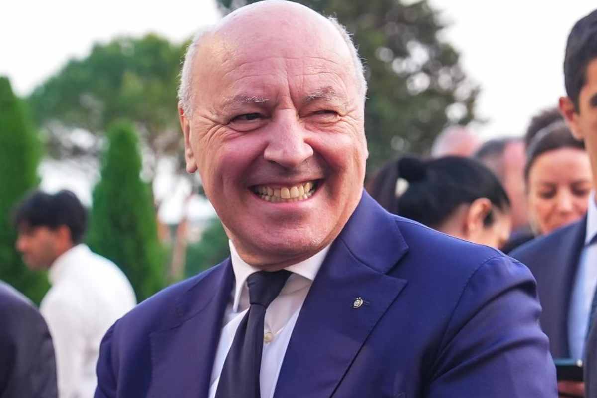 Marotta sorride