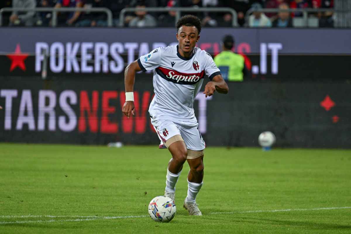 Ndoye in azione in una partita del Bologna