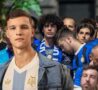 Valentin Carboni e, alle spalle, i tifosi dell'Inter