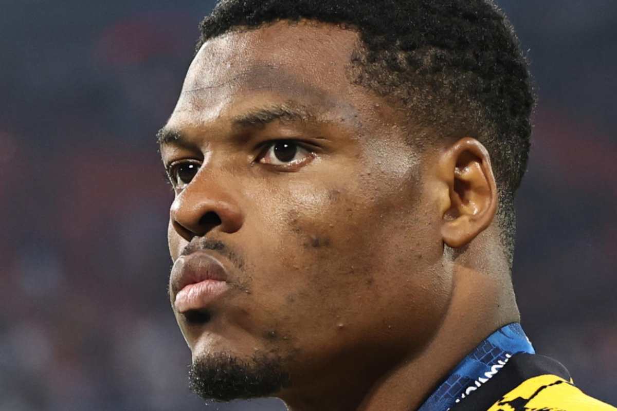 Denzel Dumfries