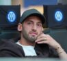 Calhanoglu sorride