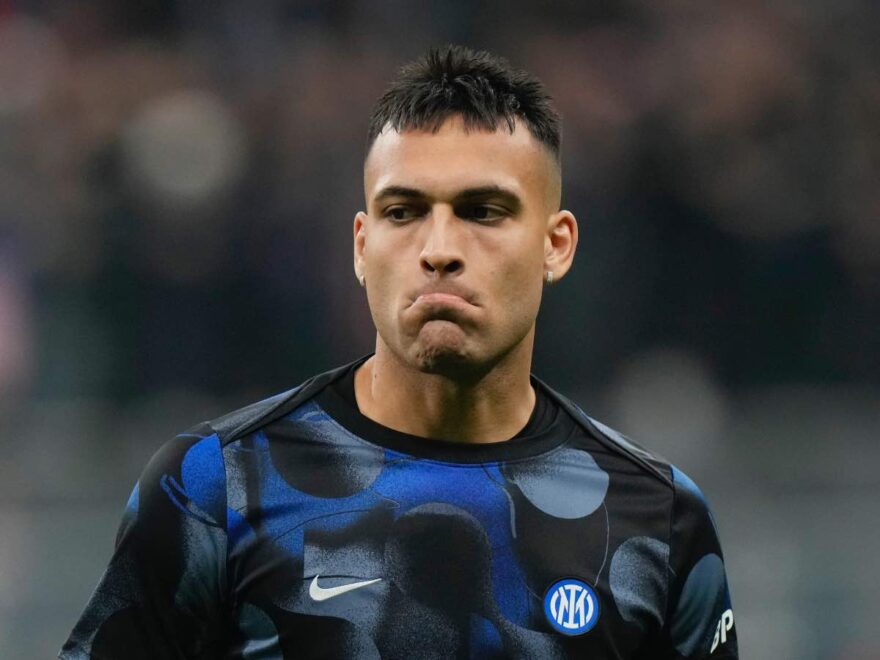 Lautaro Martinez concentrato