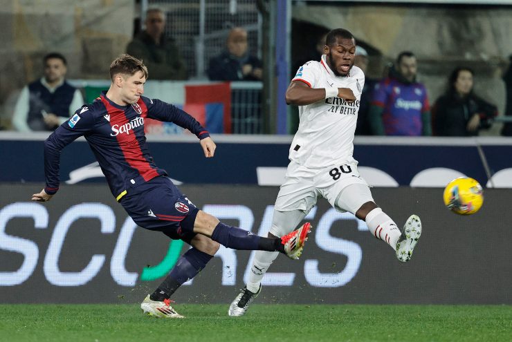 Juan Miranda in azione con la maglia del Bologna