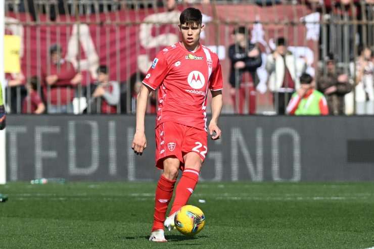 Tomas Palacios in campo con il Monza