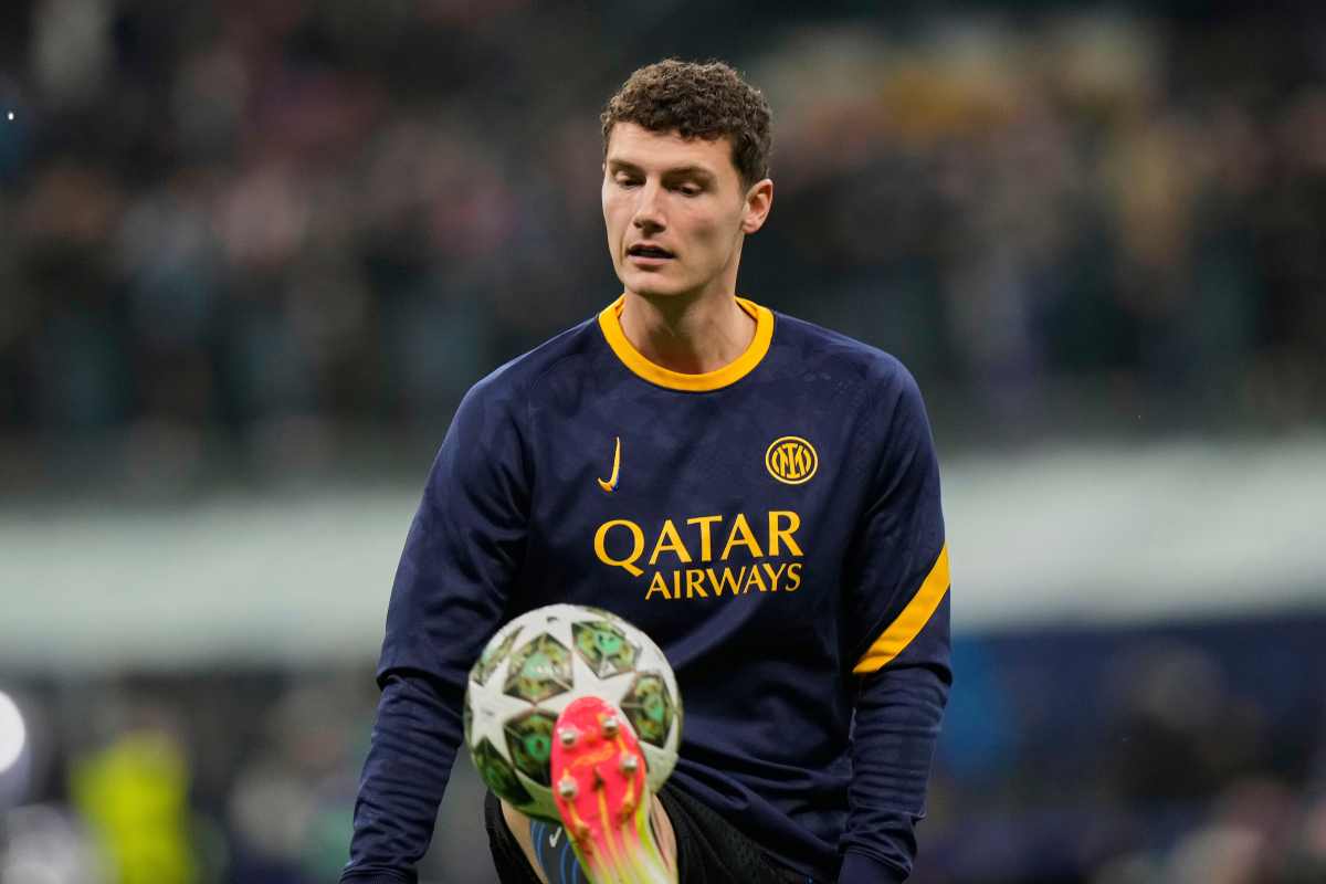 Pavard mentre contro la palla