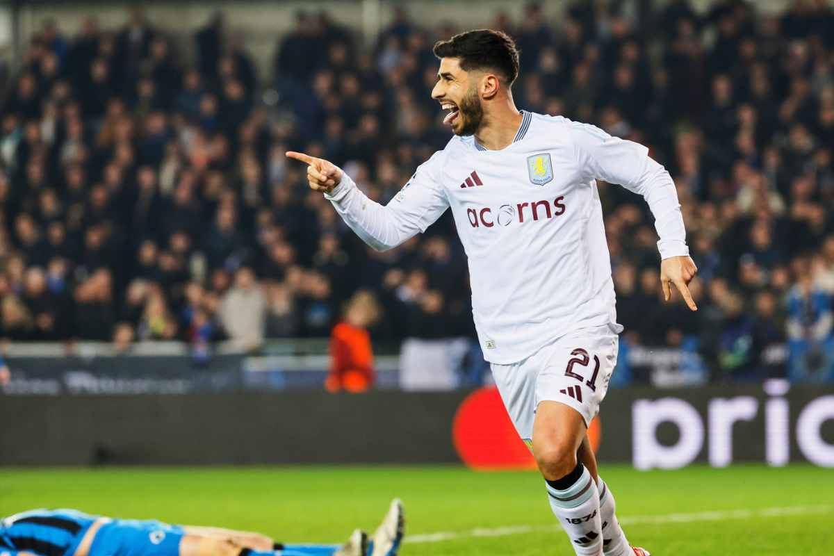Marco Asensio esulta dopo un gol