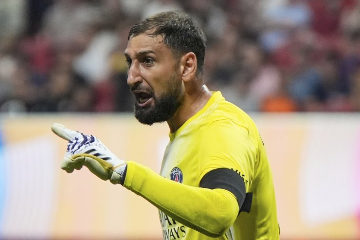 La furia di Donnarumma