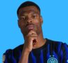 Dumfries con la maglia dell'Inter 2025/2026