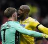 Mateta esulta col suo compagno al Crystal Palace