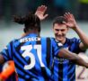 Pavard e Bisseck esultano insieme