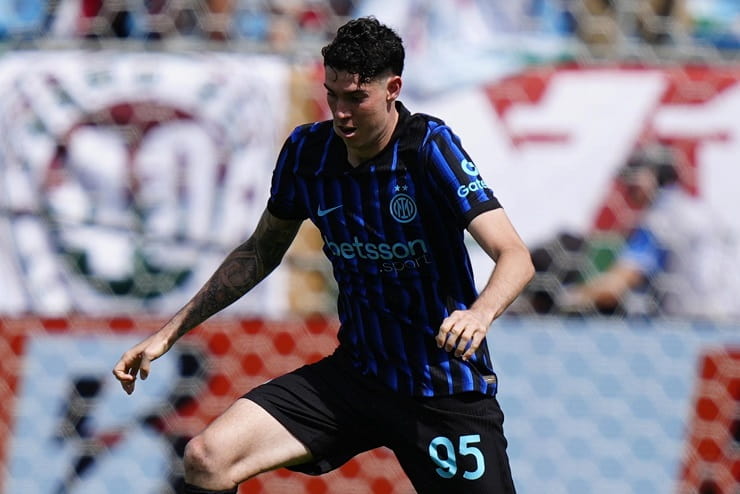 Calciomercato Inter, Bastoni nel mirino di Chelsea e Barcellona