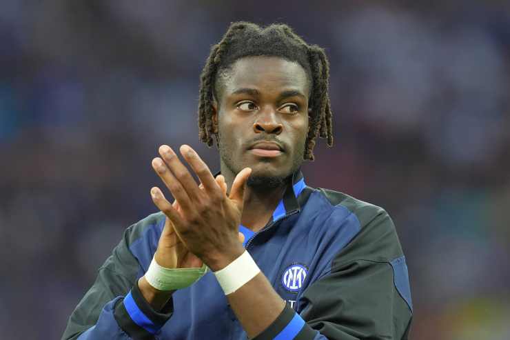 Bisseck applaude
