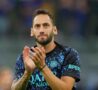 Calhanoglu applaude