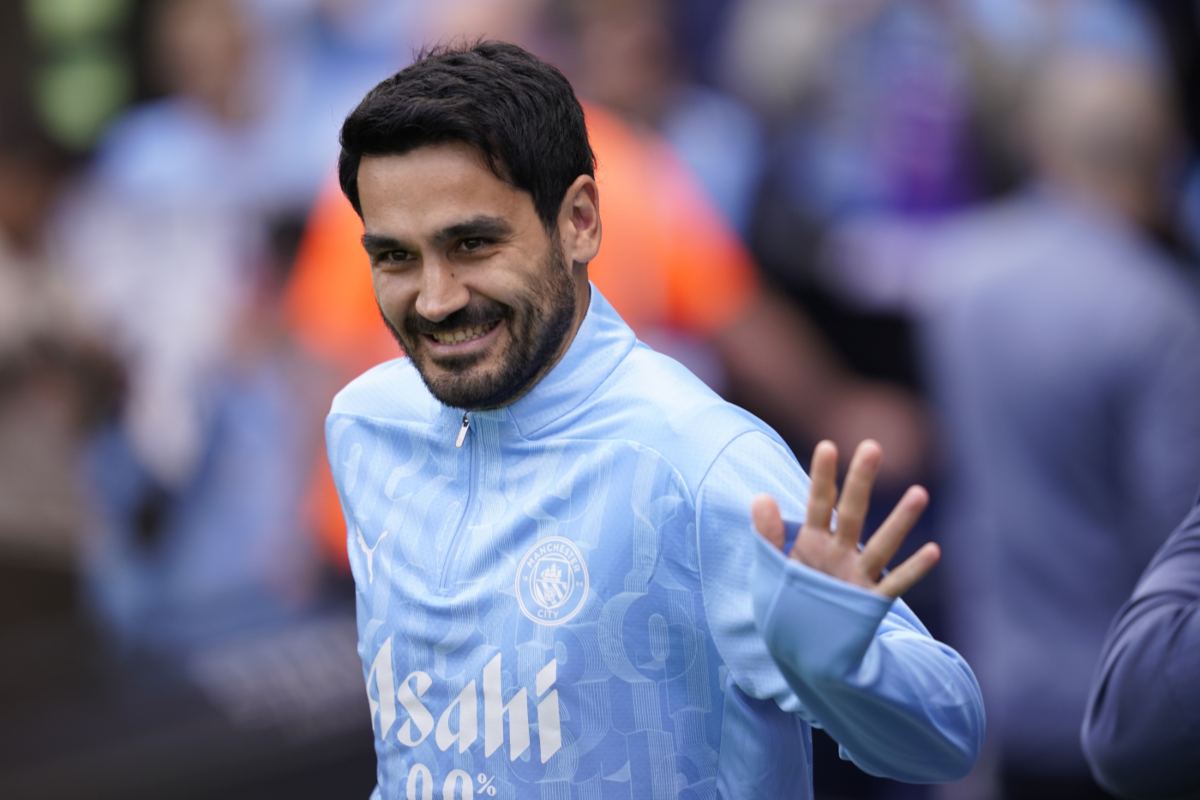 Gundogan prima di una partita del Manchester City