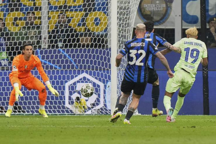 Sommer mura Yamal in Inter-Barcellona