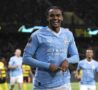 Akanji esulta con il Manchester City