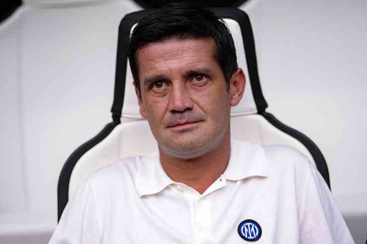 Chivu in panchina