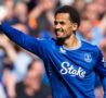 Ndiaye esulta dopo un gol con l'Everton