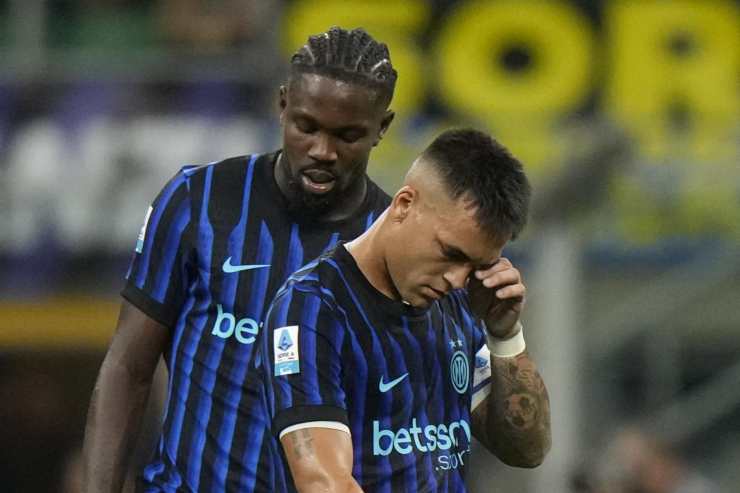 Lautaro e Thuram tristi