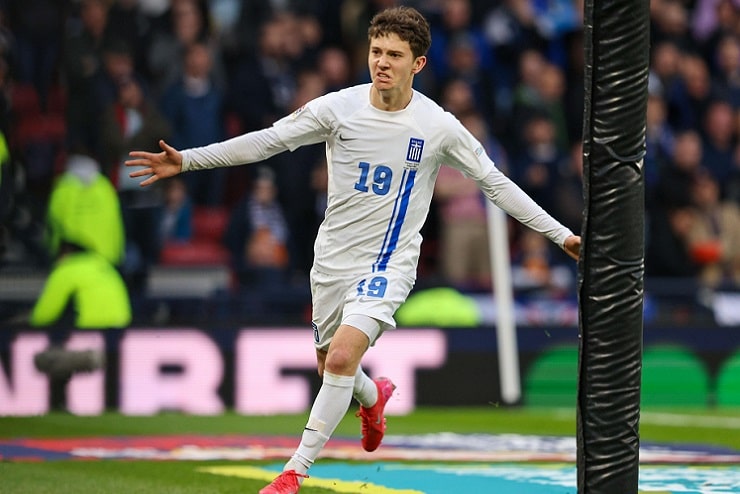 Calciomercato Inter, Ausilio osserva Karetsas