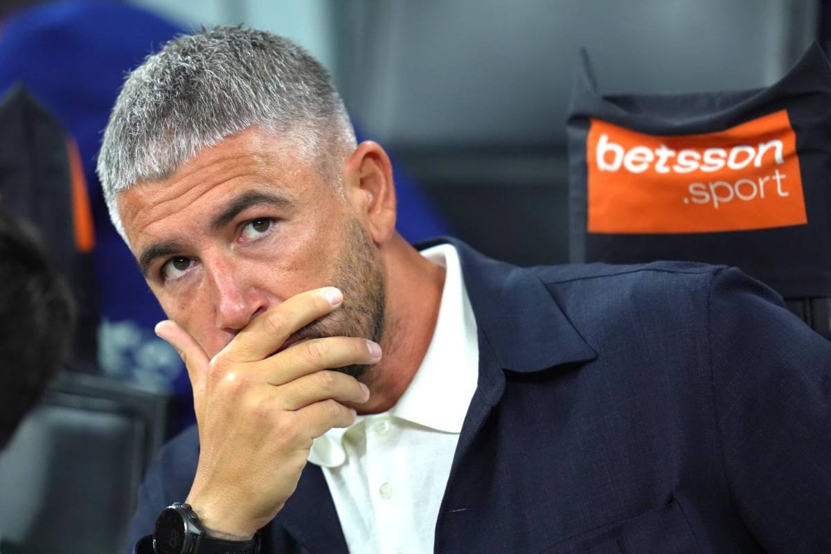 Kolarov prima di una partita dell'Inter