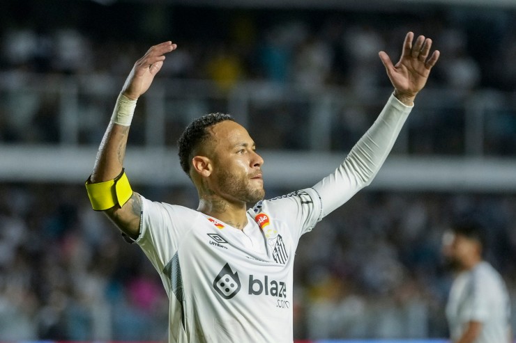 Neymar il giorno della presentazione al Santos