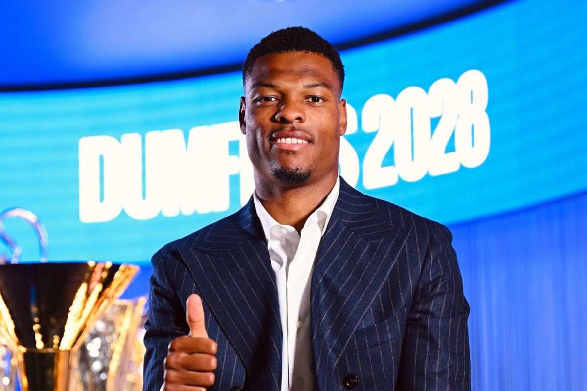 Dumfries dopo il rinnovo con l'Inter