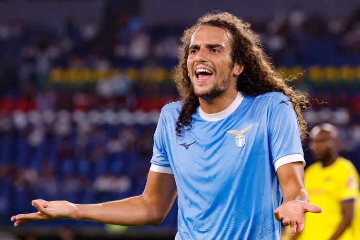 Guendouzi durante una partita della Lazio
